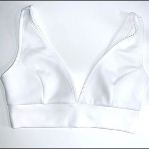 New with tags crop top